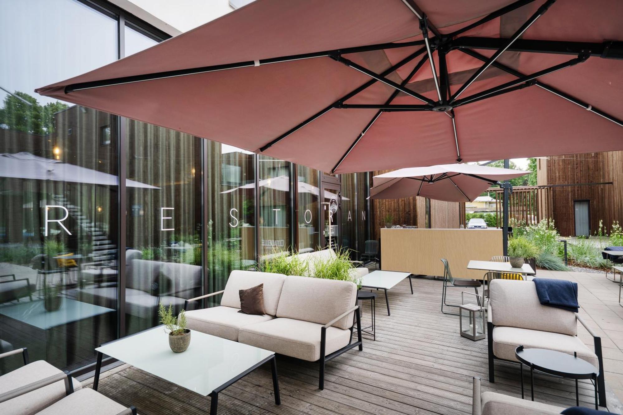 Wasa Resort Hotel, Apartments & Spa Pärnu Esterno foto